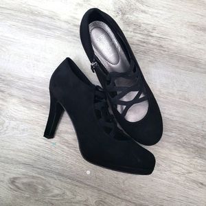 Women's cross front heels